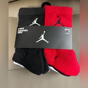 BNWT NIKE JORDAN YOUTH LEGEND (6) PACK CREW SOCKS MULTICOLOR US SHOE SIZE 3Y-5Y